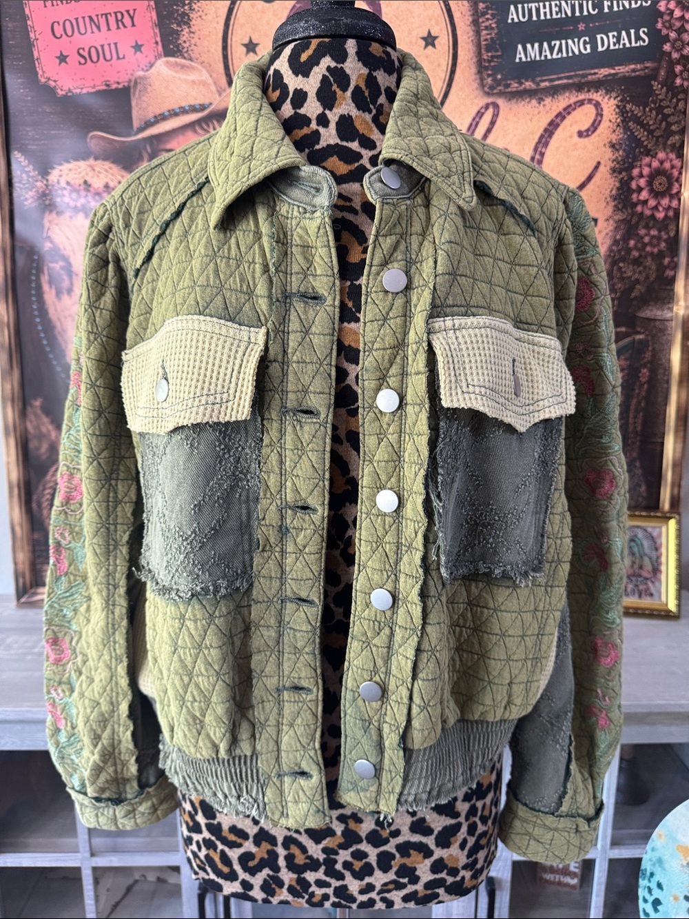 POL  Women's Olive  Quilted Patchwork and Embroidered Jacket - Sz Large